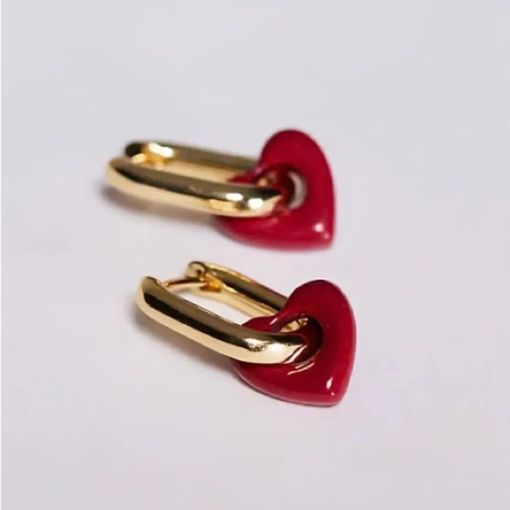 Red Heart hoop Earrings A1169